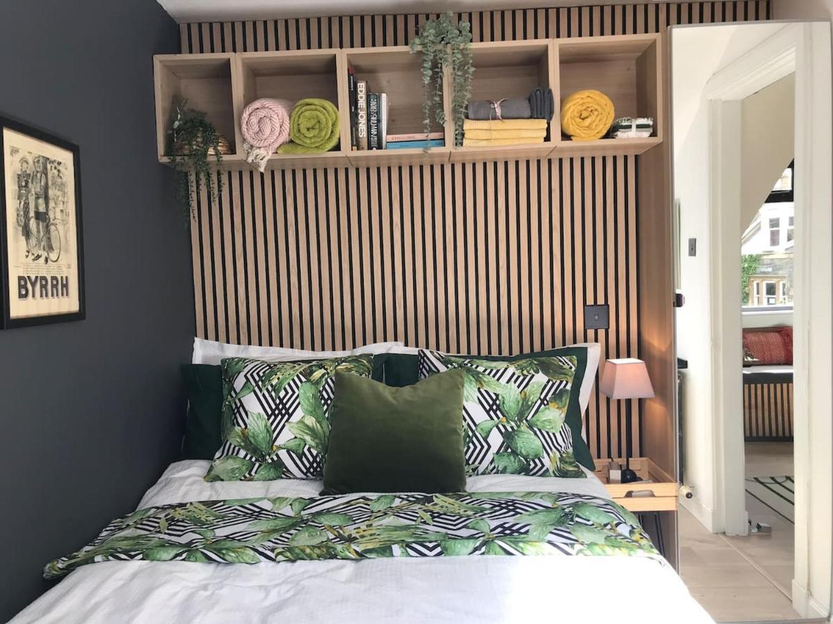 The Morningside Apartment Charming Stylish Apartment In The Centre Of Innerleithen Bagian luar foto